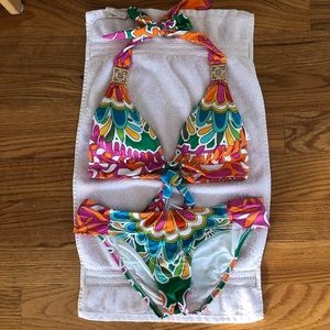 Trina Turk bikini size 8 exc condition
